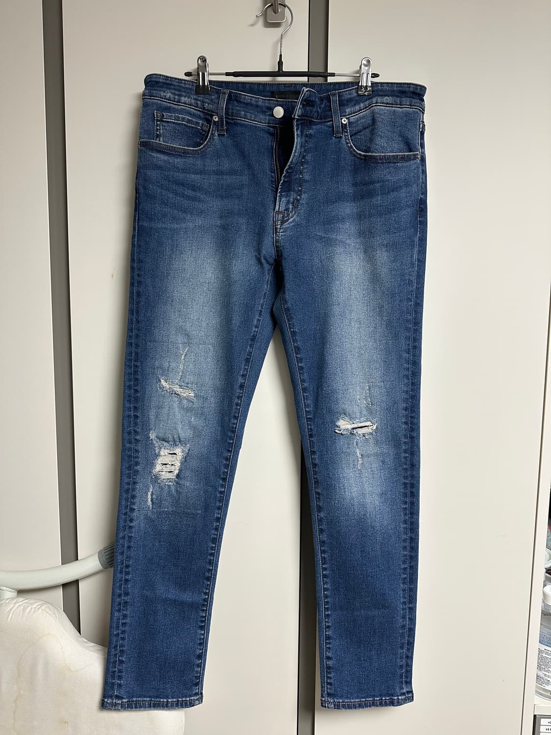 유니클로 데미지 워싱 데님 86사이즈 판매 상품이미지1