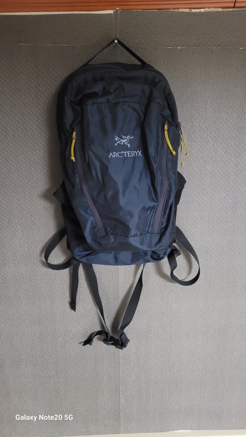 아크테릭스 멘티스 백팩 상품이미지1