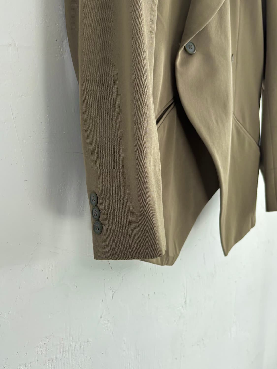 Issey Miyake 이세이 미야케 카키 비대칭 블레이저 상품이미지7