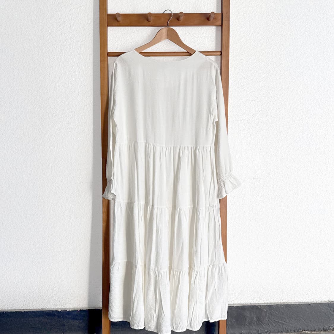 화이트 포그 티어드 롱드레스 상품이미지7