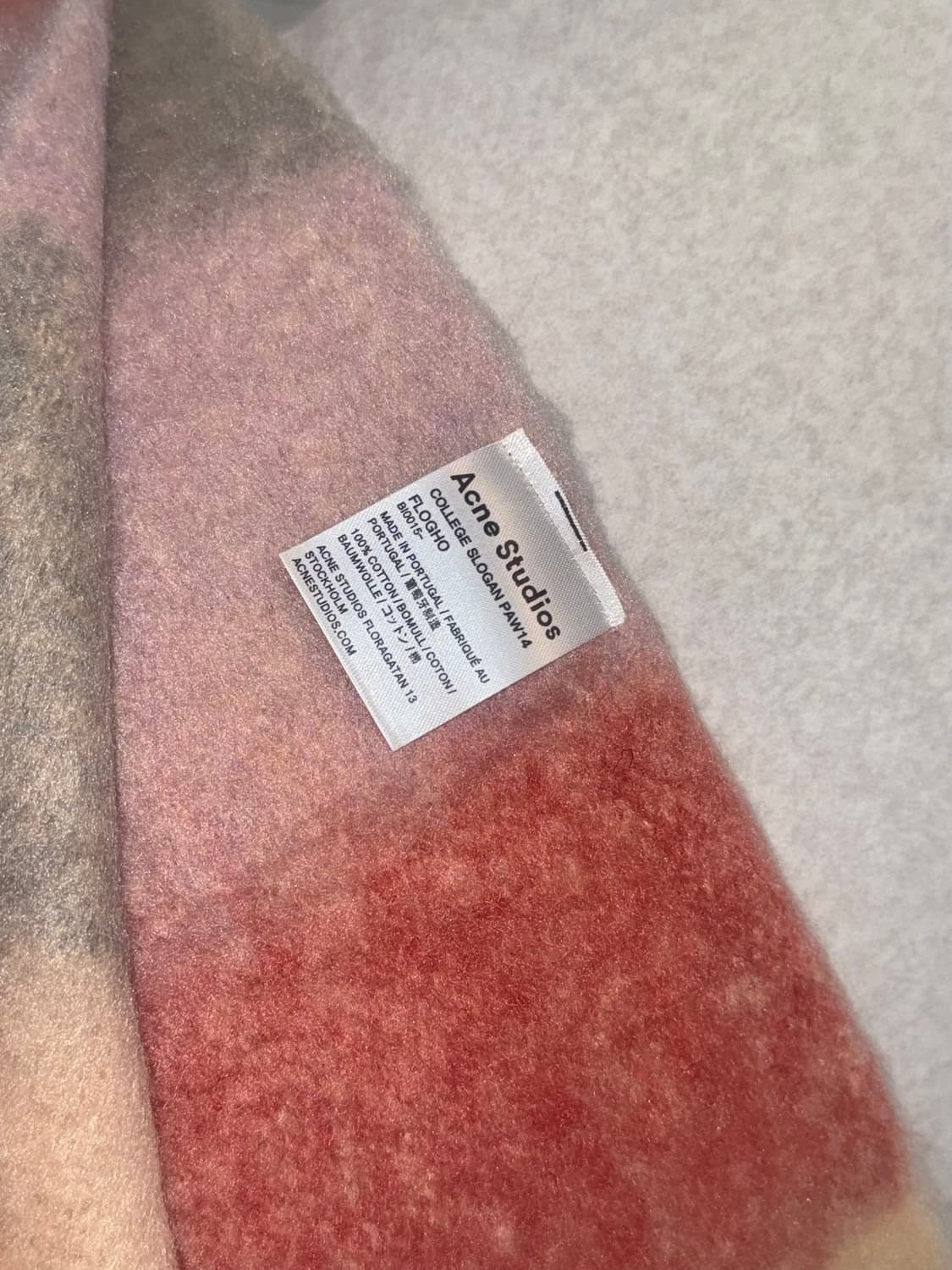 아크네스튜디오 머플러 상품이미지3