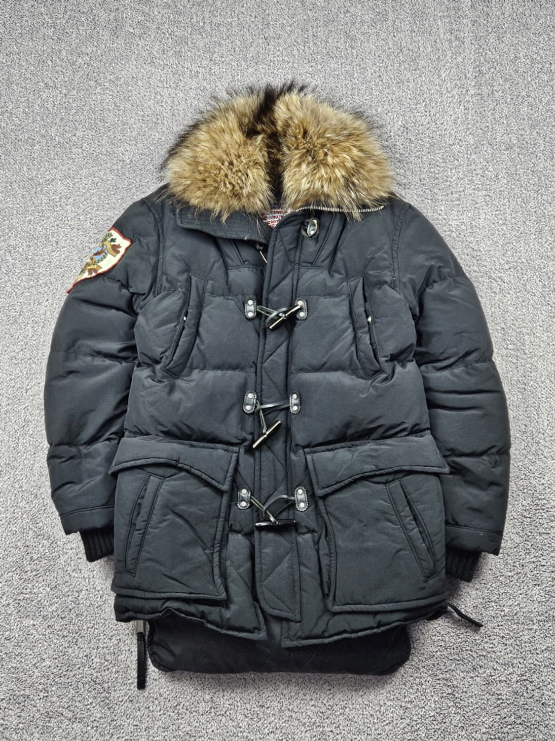 디스퀘어드 라쿤 퍼 가드 다운 패딩 자켓 ( 46 ) / 10204 상품이미지1