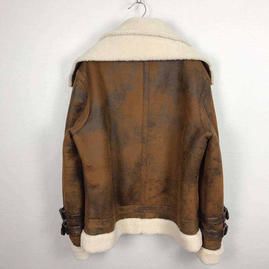 자라 ZARA 무스탕 점퍼 남성L 상품이미지5