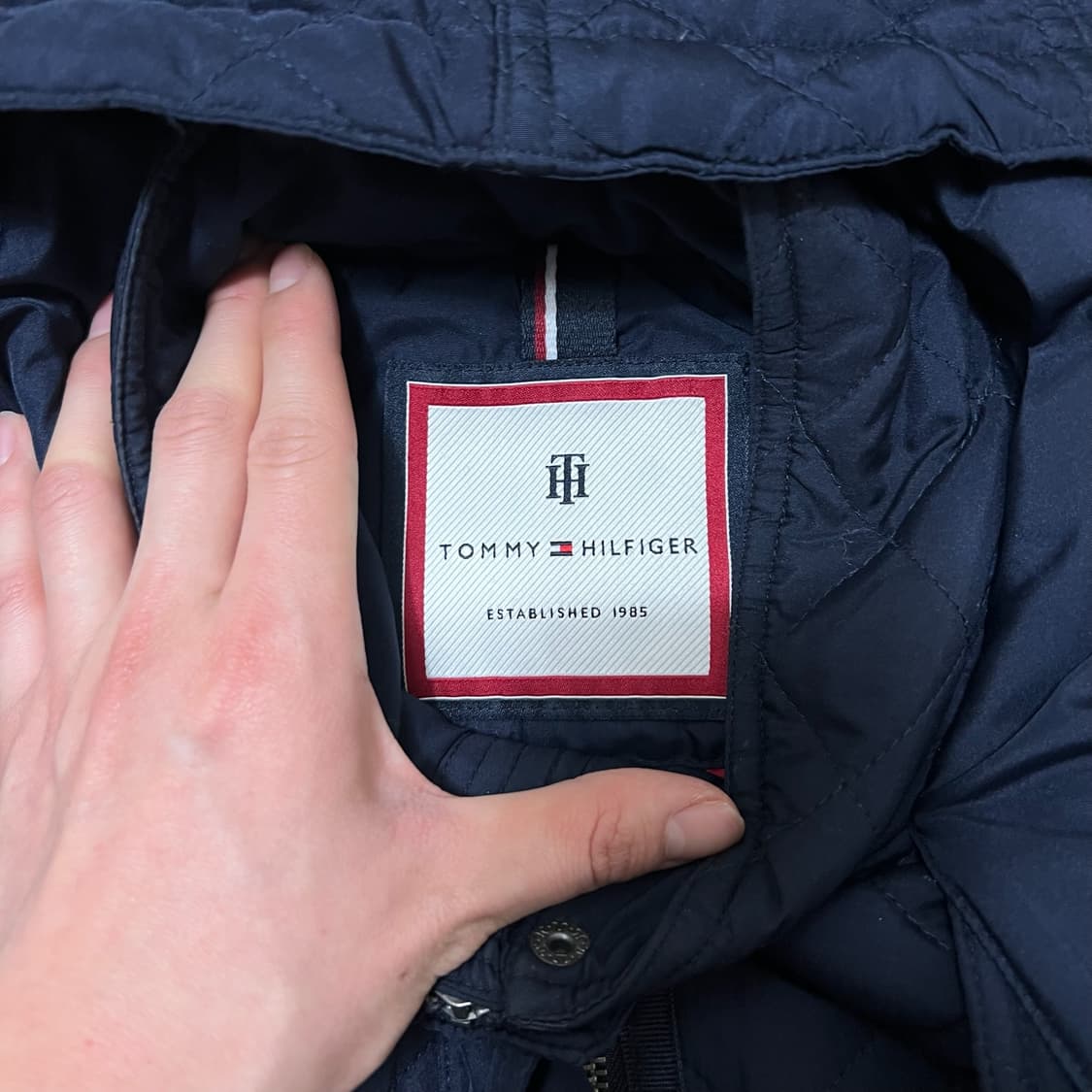 타미힐피거 여성 클래식 트렌치 롱 퀼팅점퍼 롱패딩 M/95  상품이미지4