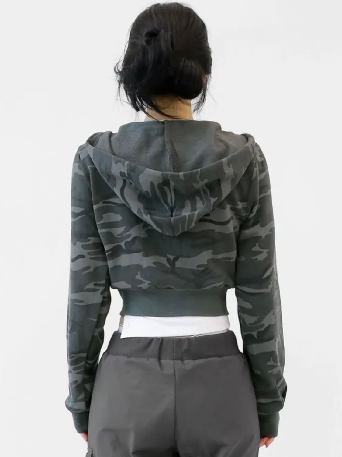 밀리터리 카모패턴 슬림핏 크롭 후드집업 상품이미지3