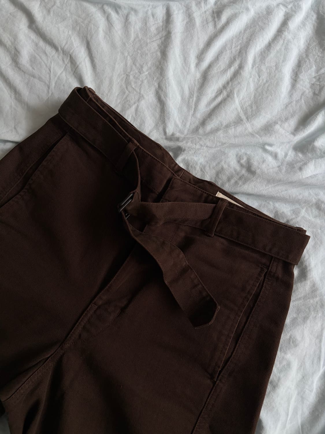 르메르 트위스트 진 브라운 상품이미지3