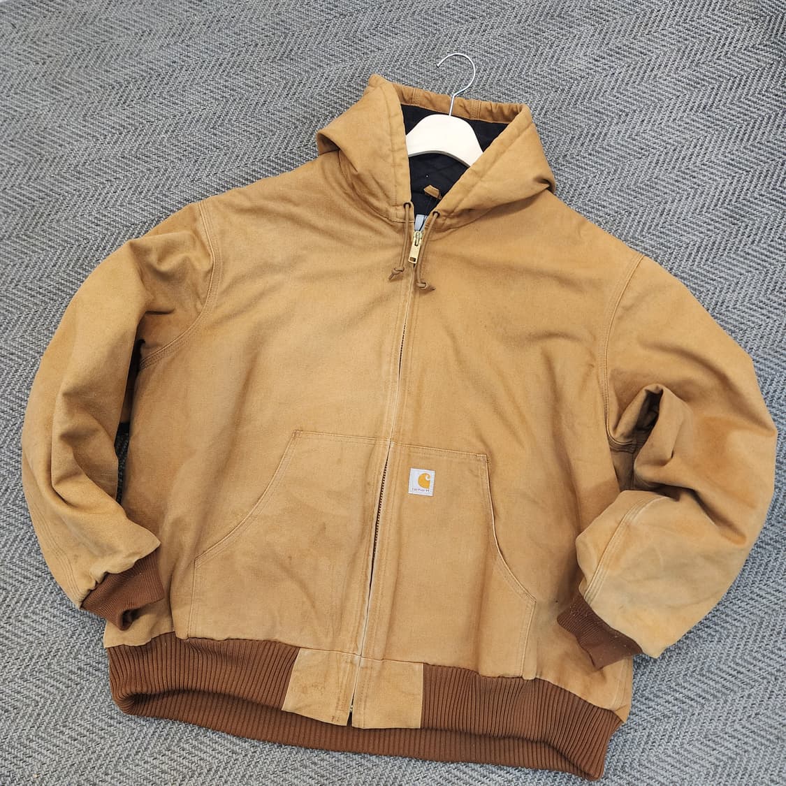 칼하트 j140 덕액티브쟈켓 상품이미지1