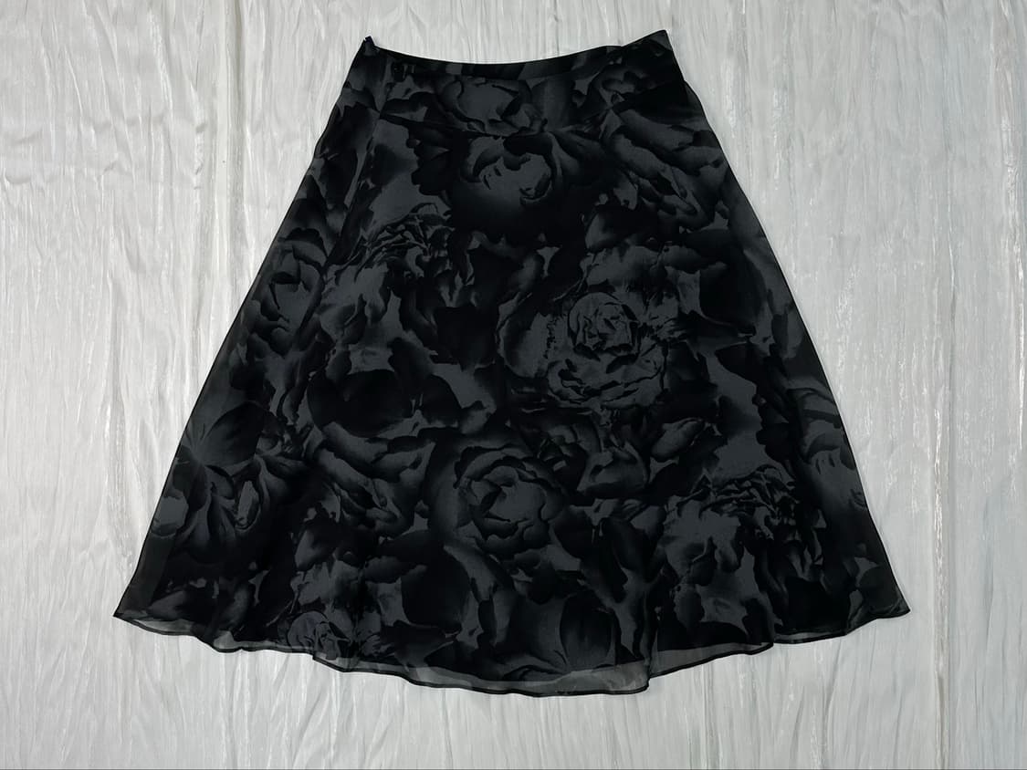 Givenchy black rose midi skirt 상품이미지6