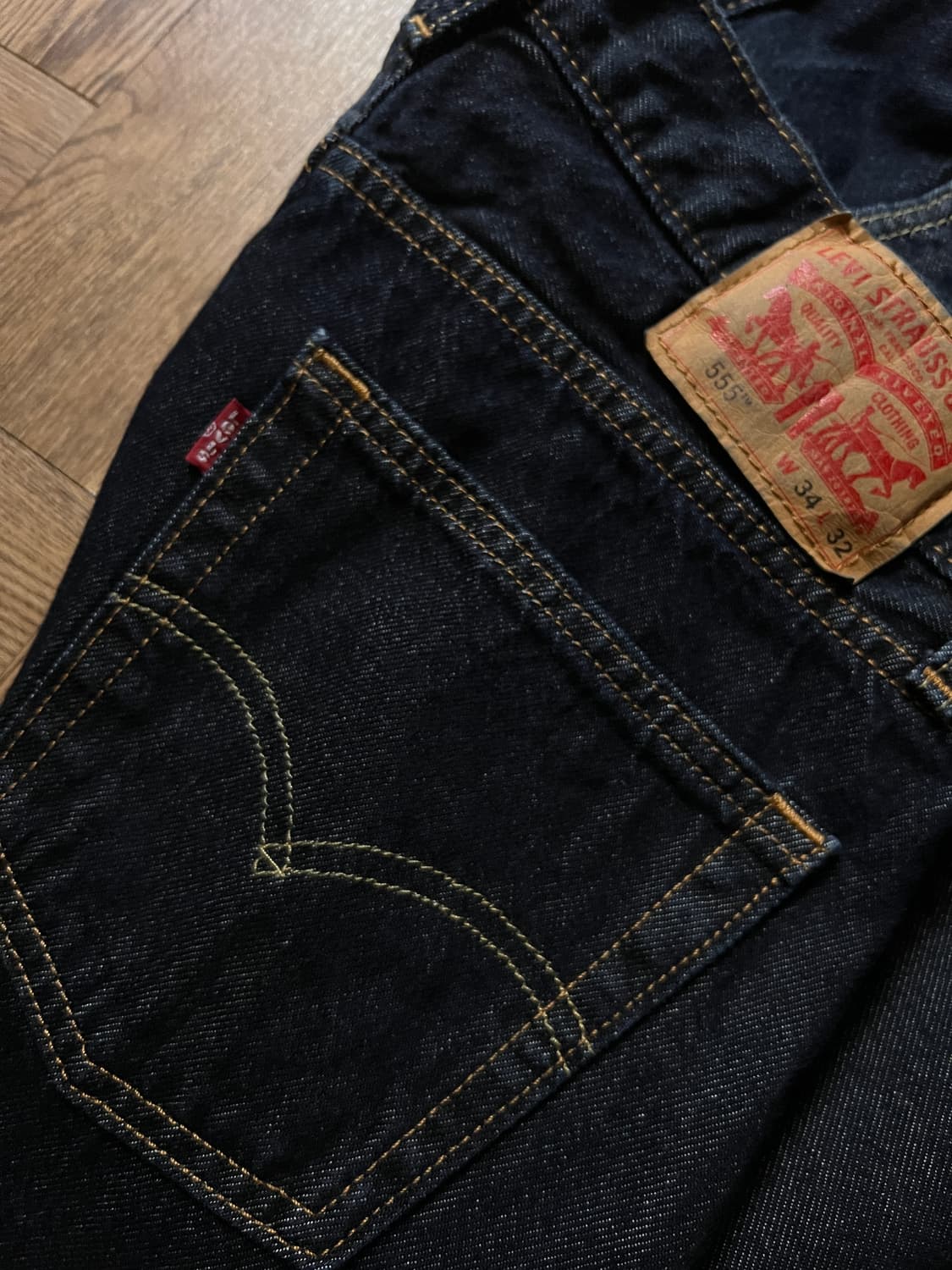 [34]리바이스 555 릴렉스 스트레이트핏 생지 데님 팬츠 상품이미지5