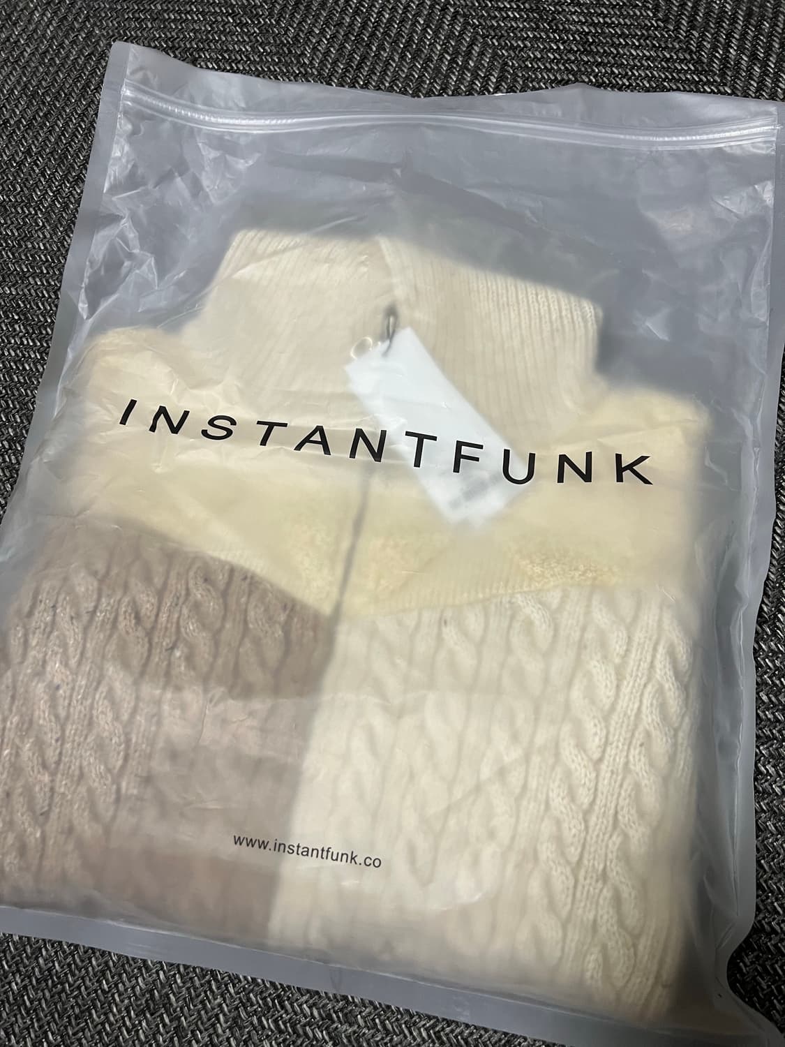 새상품/구할수없는/약20%저렴)인스턴트펑크 믹스집업울가디건-아이보리 상품이미지3