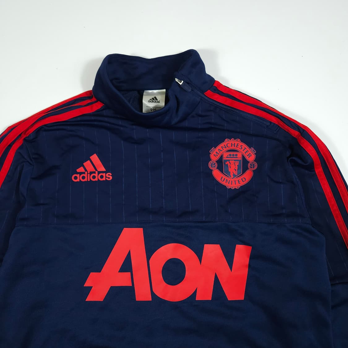 아디다스 맨유 트레이닝 탑 상품이미지2