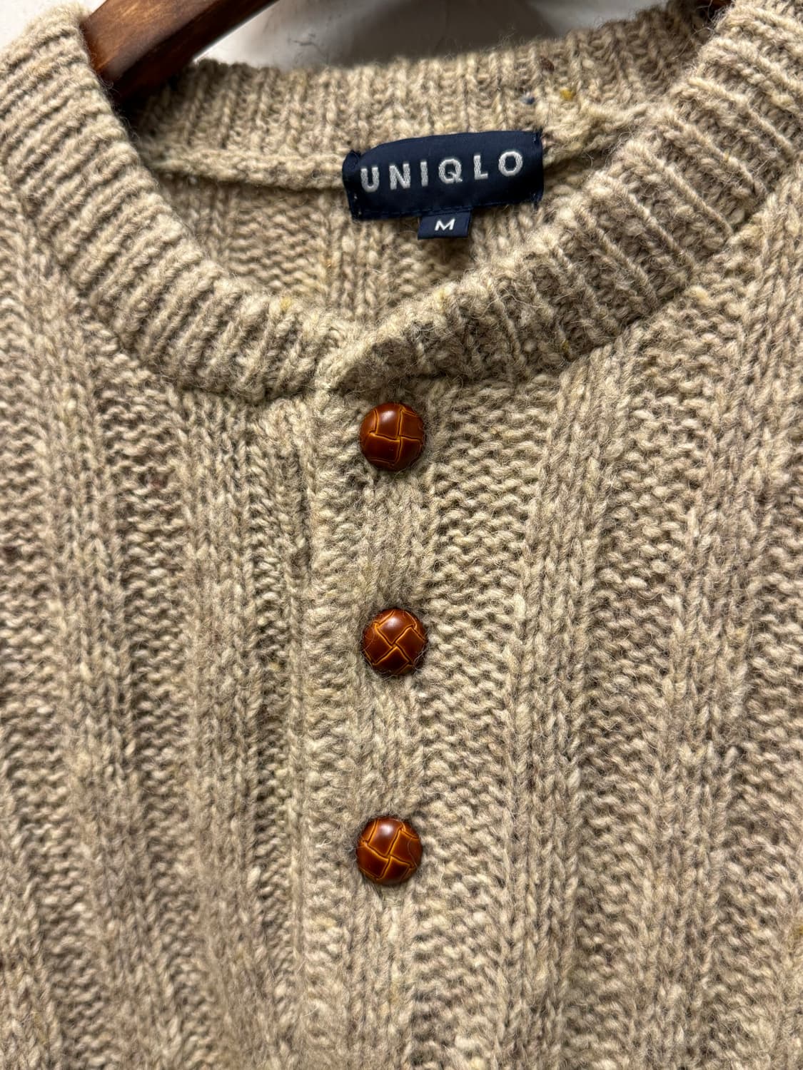 Old UNIQLO Wool Blend Henley Neck Knit 상품이미지3