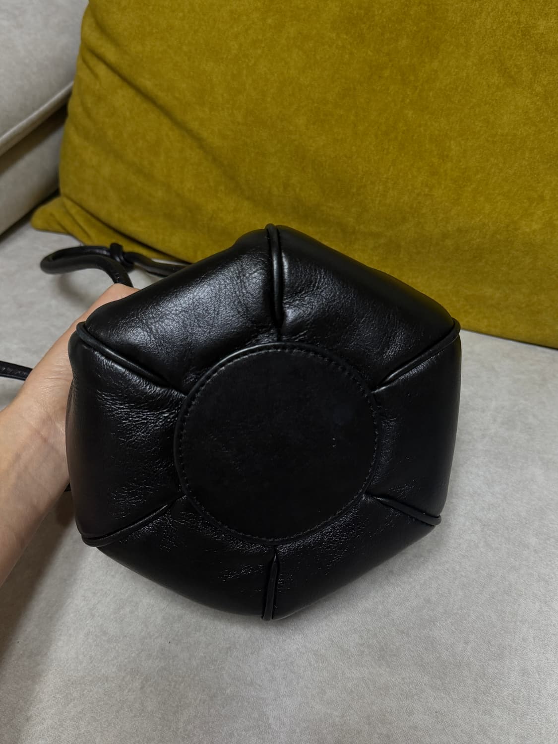 Hereu 헤레우 글로불 미니백 상품이미지7