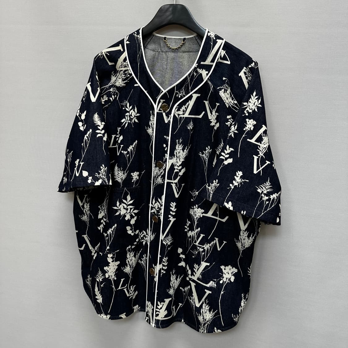 루이비통 LV 리프 데님 베이스볼 반팔셔츠 (110)  상품이미지3