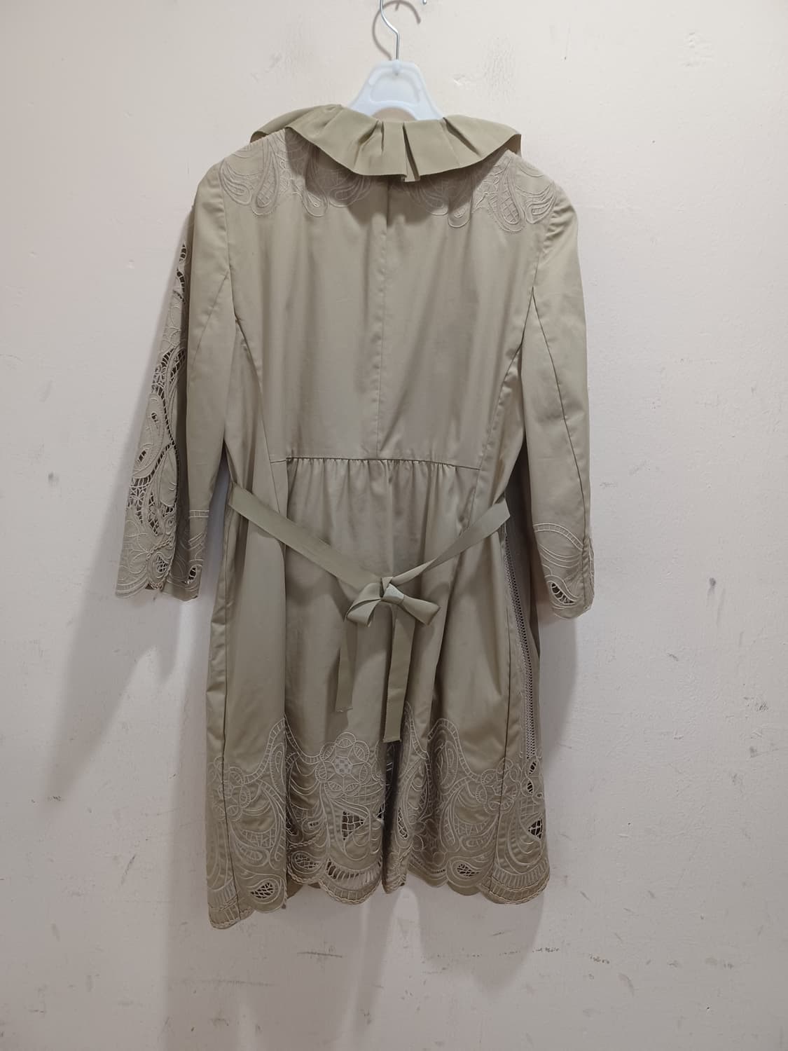 elie tahari 엘리 타하리 연카키색 레이스 코트  상품이미지2