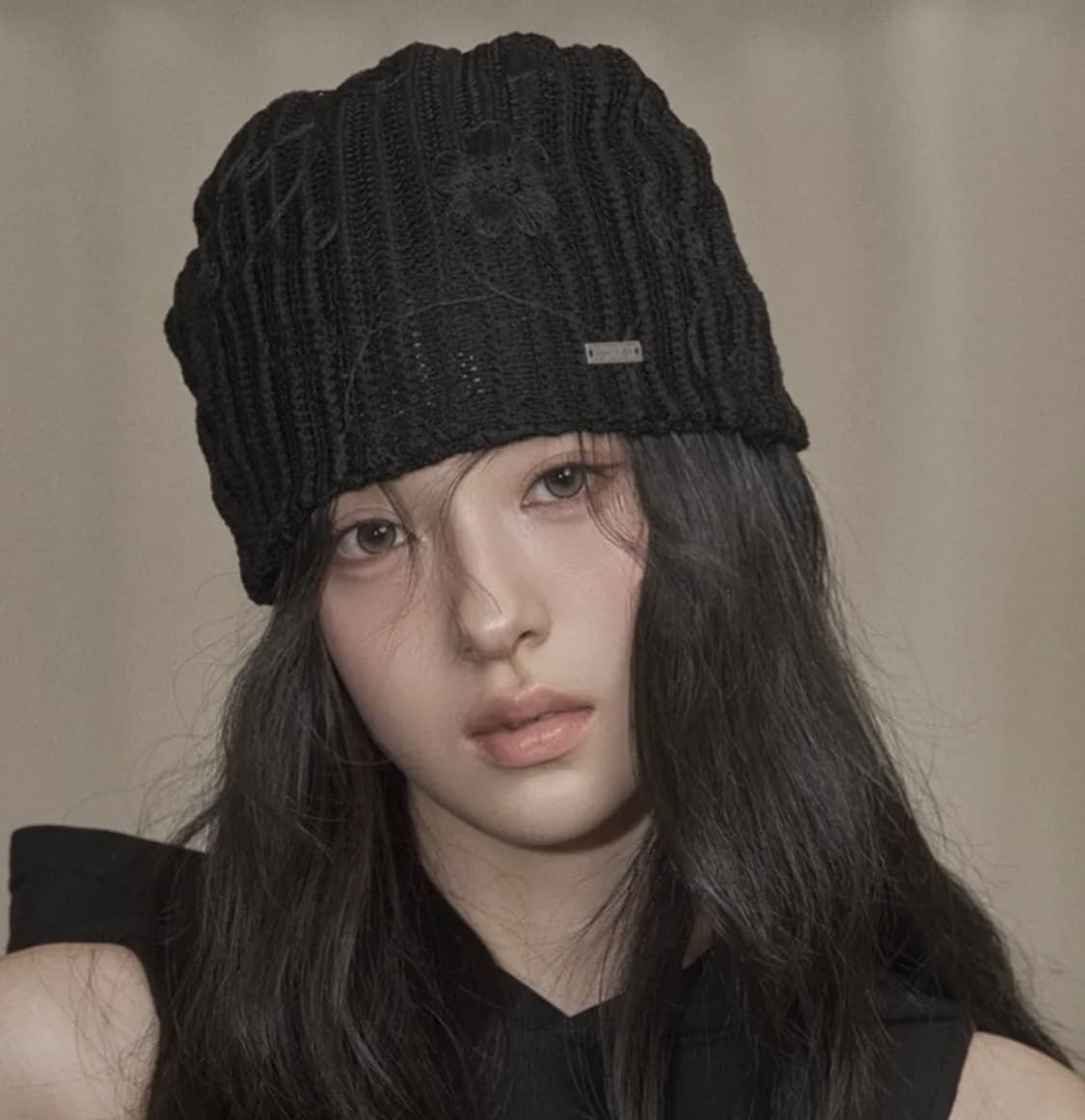 카키포인트 플라워 비니 블랙  상품이미지1