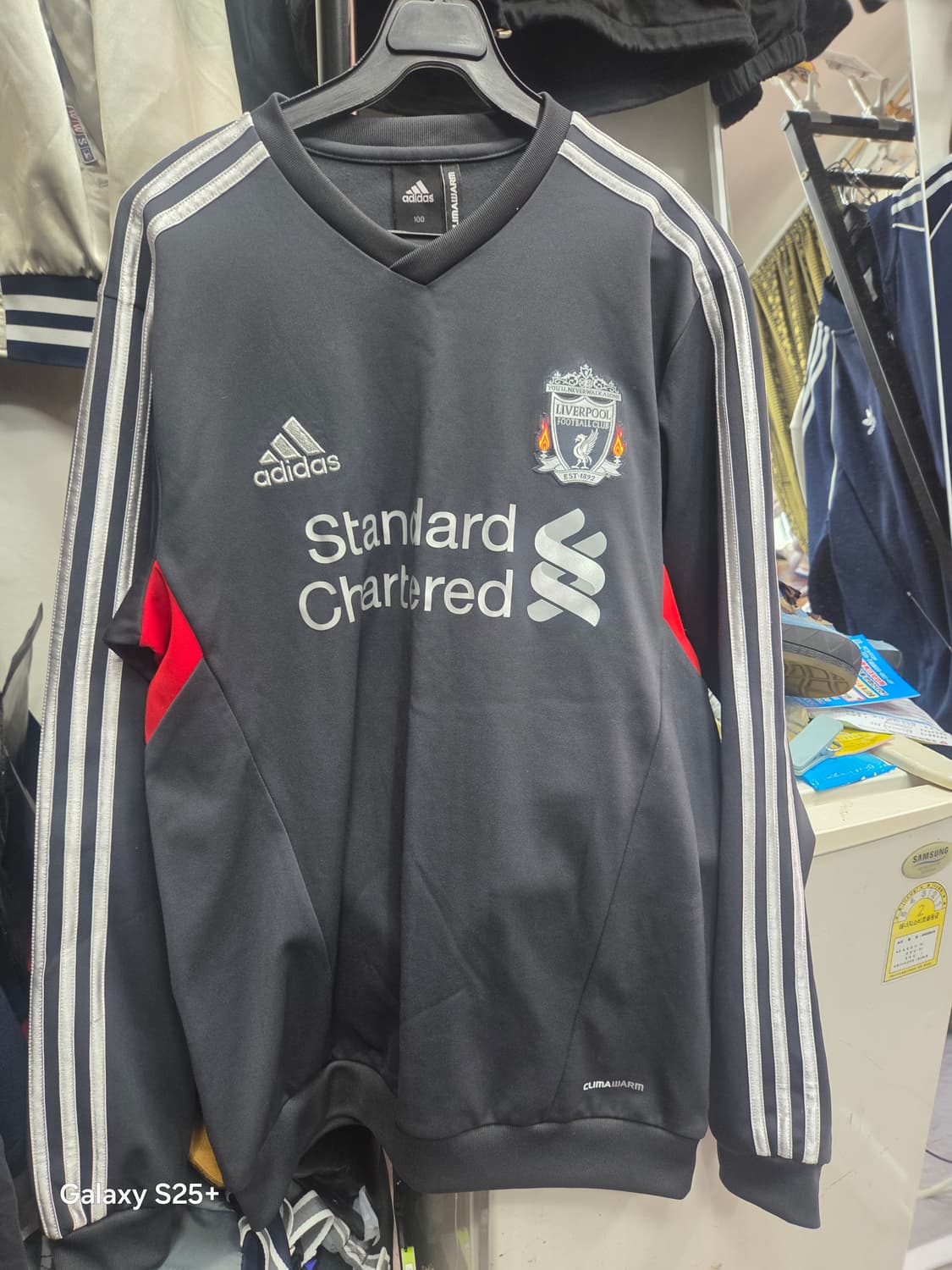 아디다스  리버플   맨투맨 상품이미지1