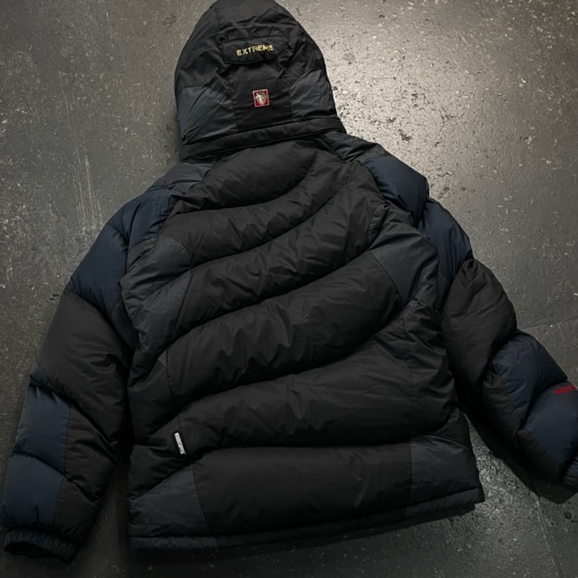 105 블랙야크 패딩  상품이미지6