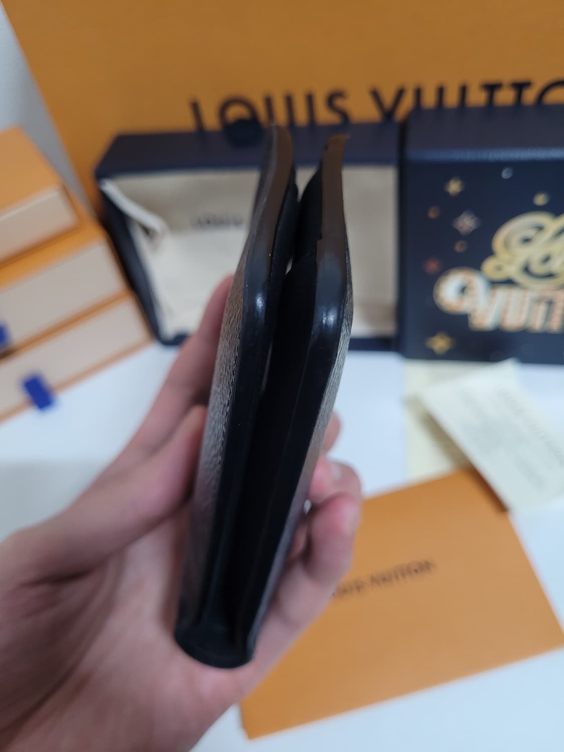 루이비통 멀티플월릿 모노그램 이클립스 반지갑 상품이미지7