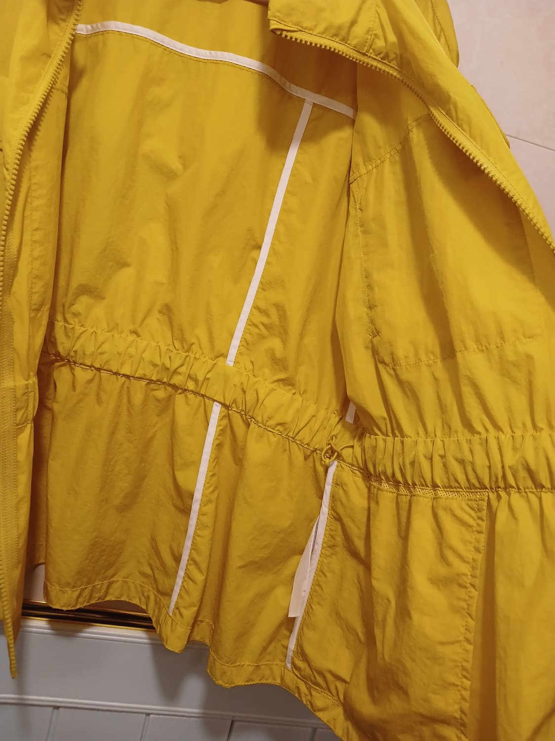 네파 정품 여성 바람막이 95 사이즈 상품이미지4