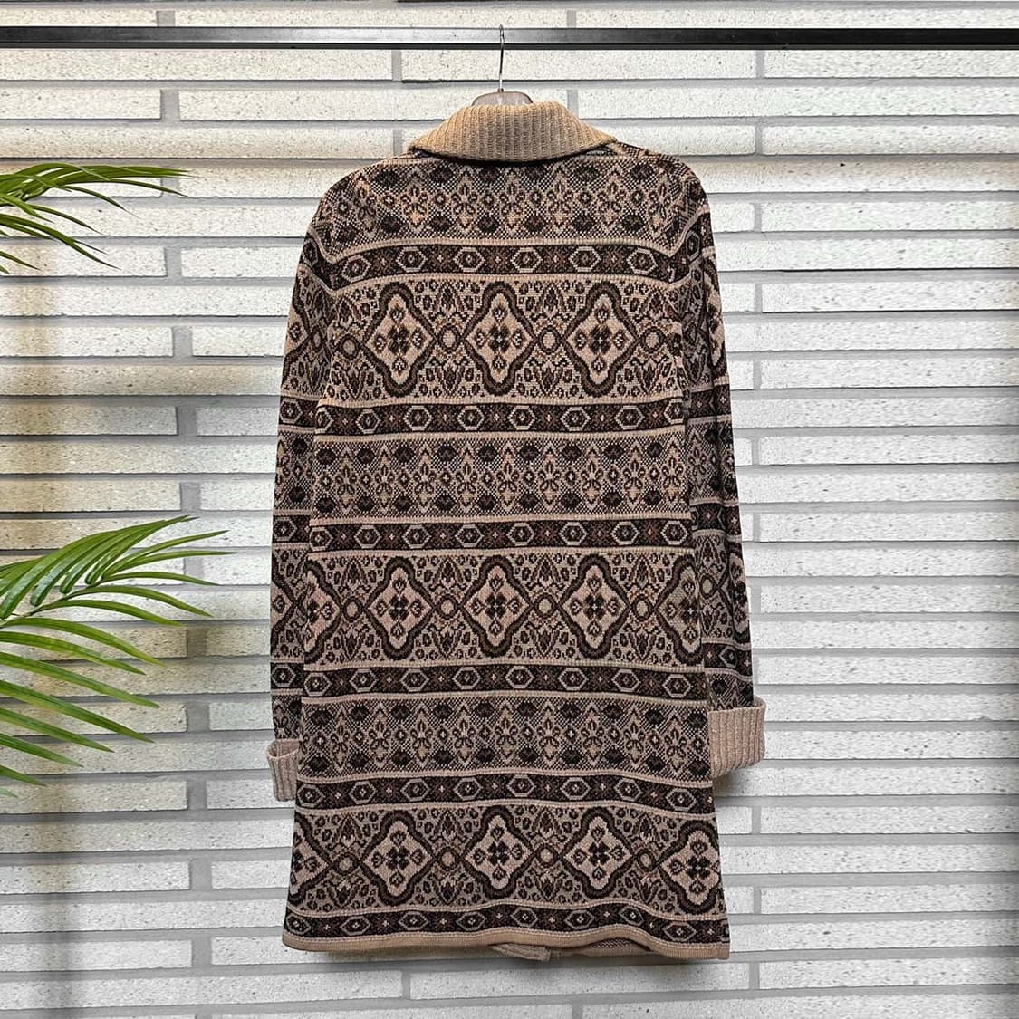 ITALY VINTAGE 롱 울 가디건 에스닉 패턴 투포켓 디테일 브라운 상품이미지3