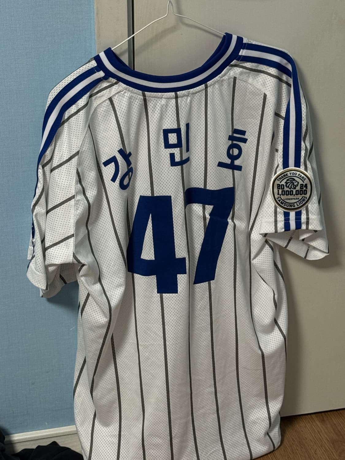 새상품)삼성라이온즈 100만 관중 티셔츠 110사이즈 강민호 마킹 상품이미지1
