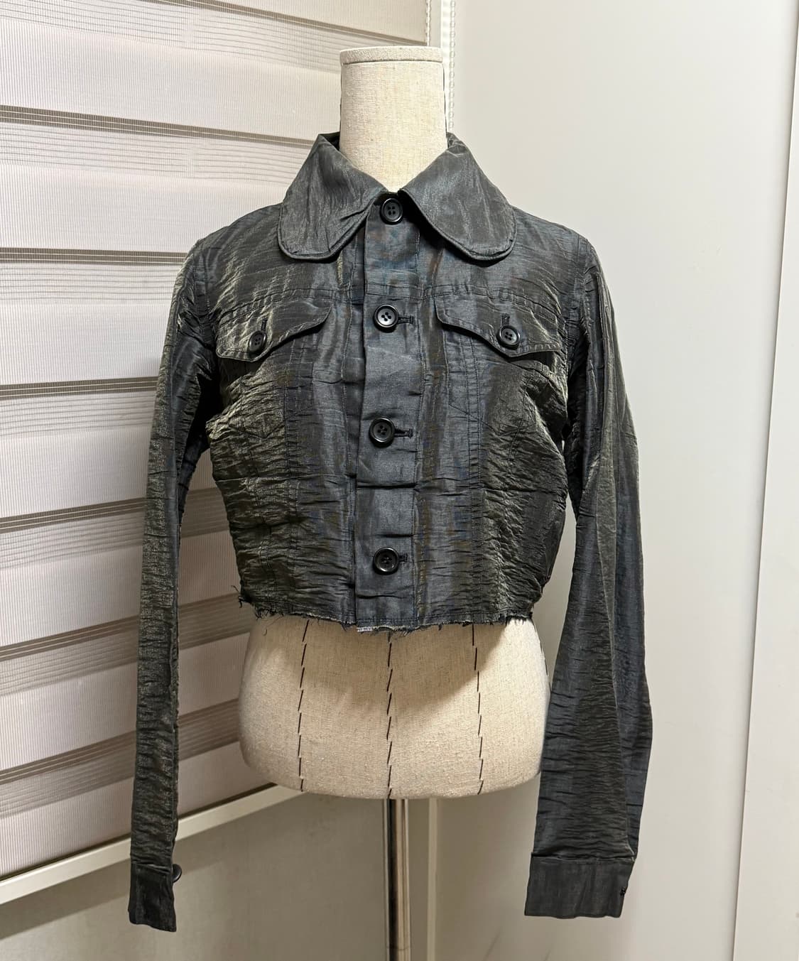 button crop jacket 상품이미지1