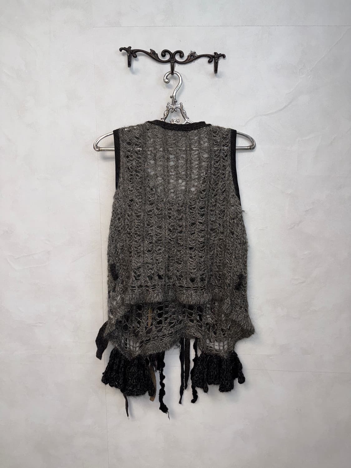 Gray grunge fairy mohair ruffle 슬리브리스 상품이미지3