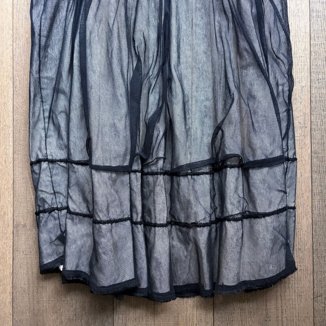 Tulle Layer Line Detail Skirt 상품이미지6