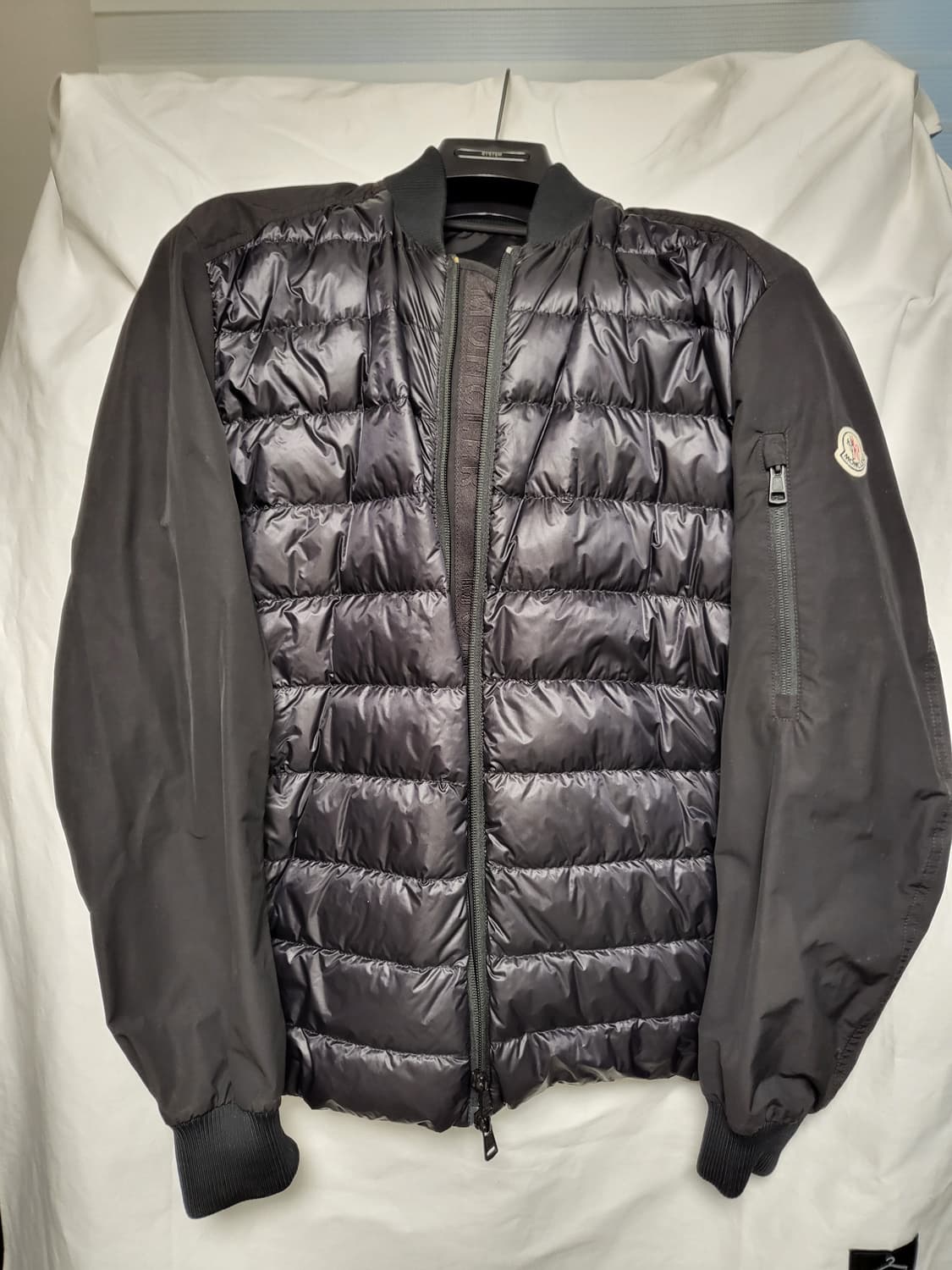 몽클레어 앞패딩 자켓 상품이미지1