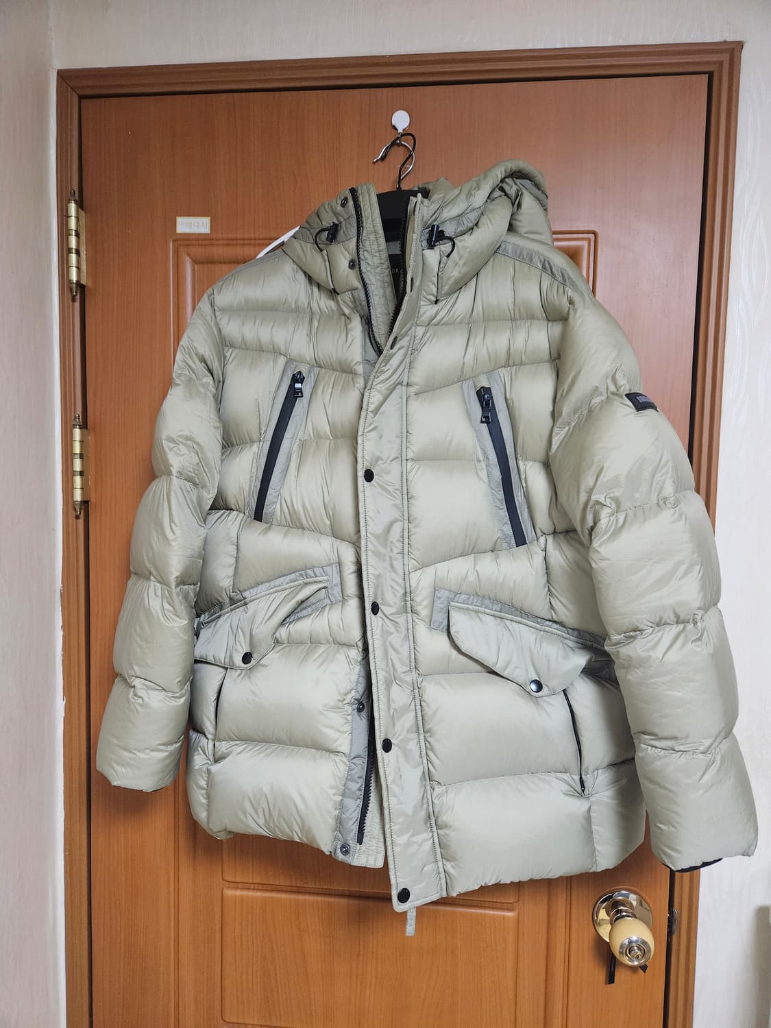 버커루 오리털 패딩 L 사이즈 상품이미지1