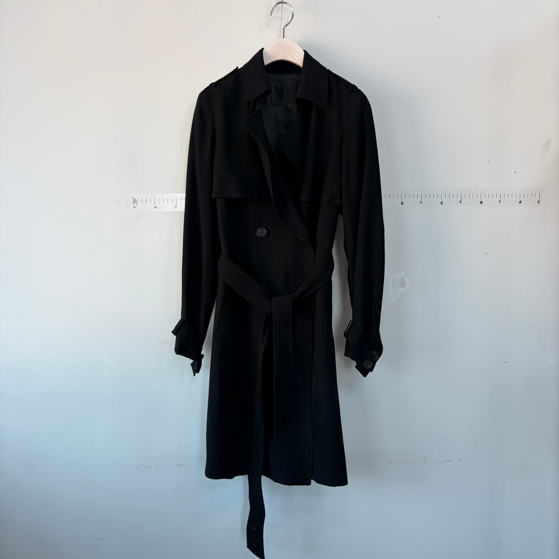 cc콜렉트 블랙 더블 트렌치코트 상품이미지2