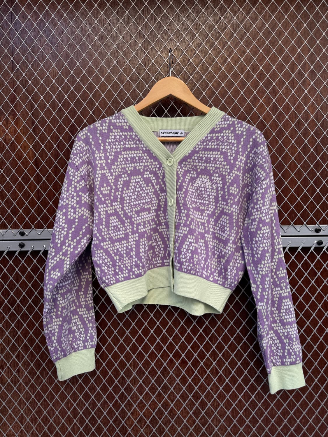 OIOI 오아이오아이 패턴 배색 크롭 가디건 니트 F 상품이미지6