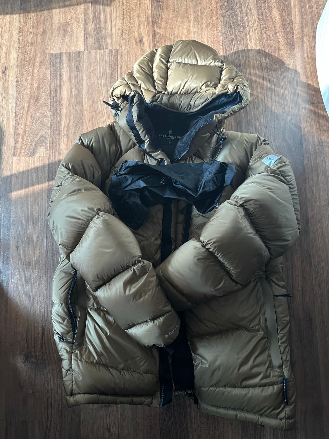 페더다운 hd패딩 S 상품이미지1