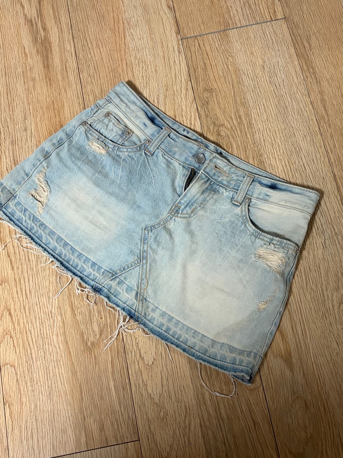 보헤미안서울 데님스커트 로우라이즈 (실착 사진ㅇ) 상품이미지2