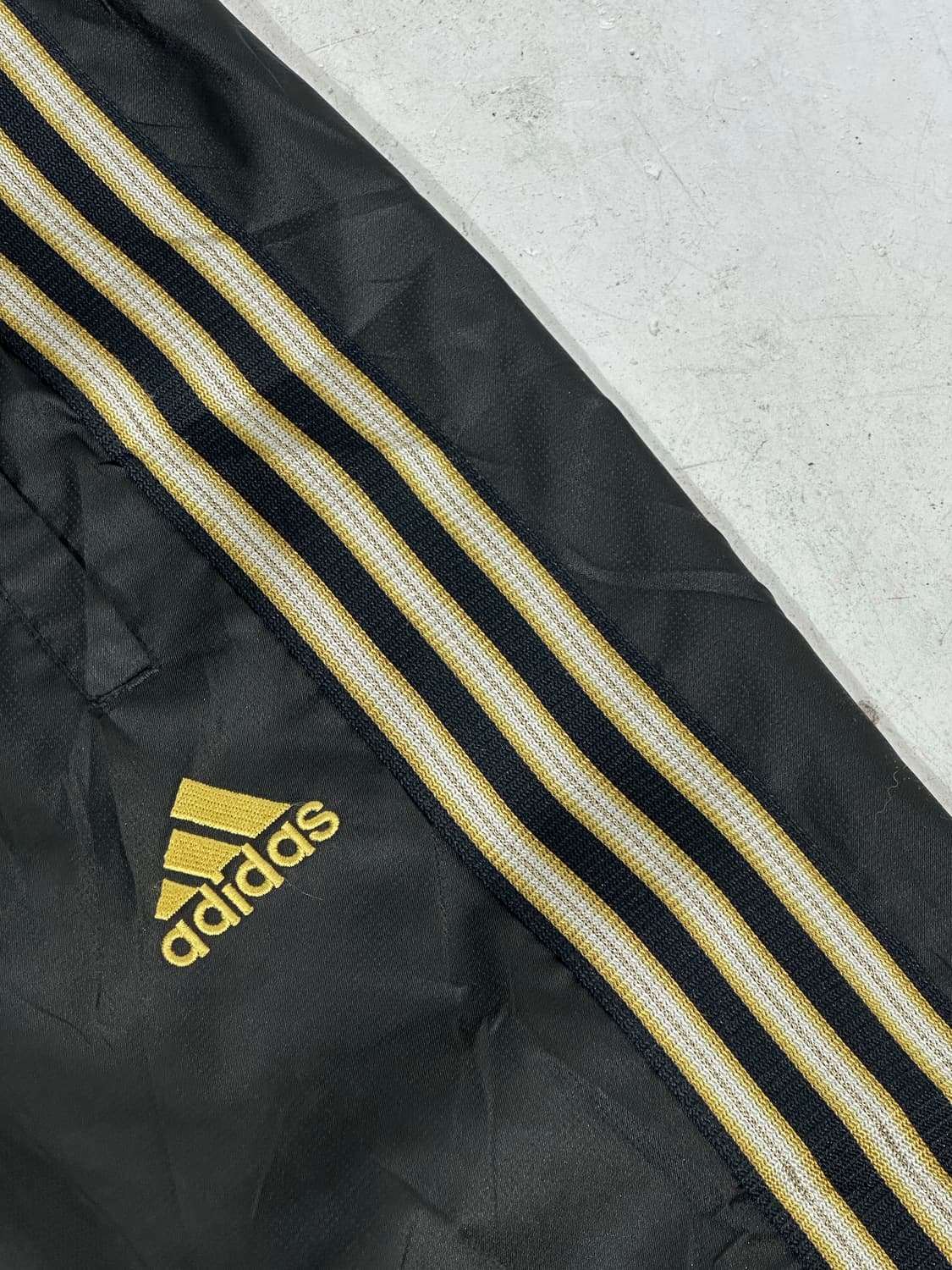 아디다스 블랙 골드 삼선 와이드 추리닝 바지 트랙 팬츠 L 상품이미지6
