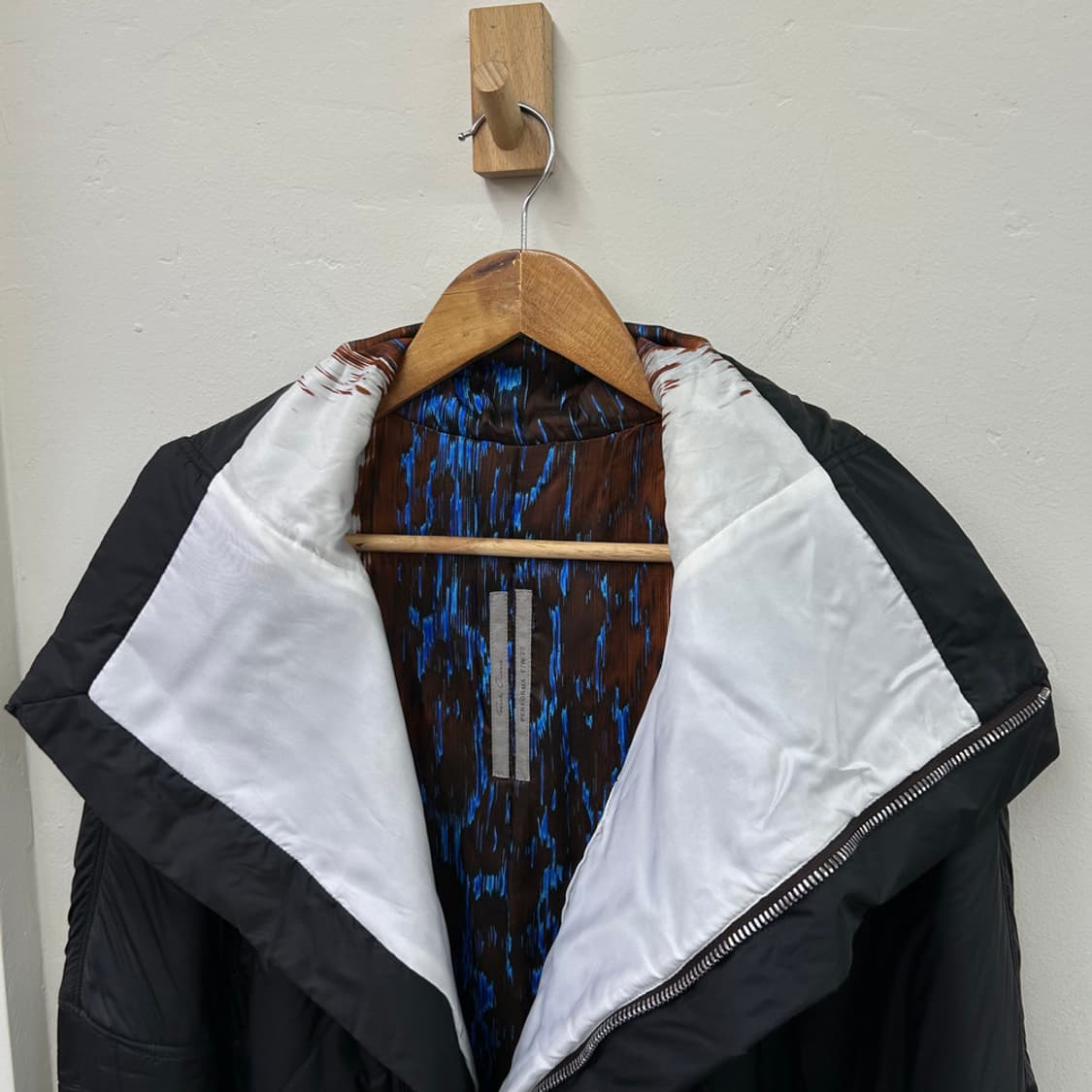 16395 - 20F/W 릭오웬스 오버사이즈 패디드 코트 상품이미지4