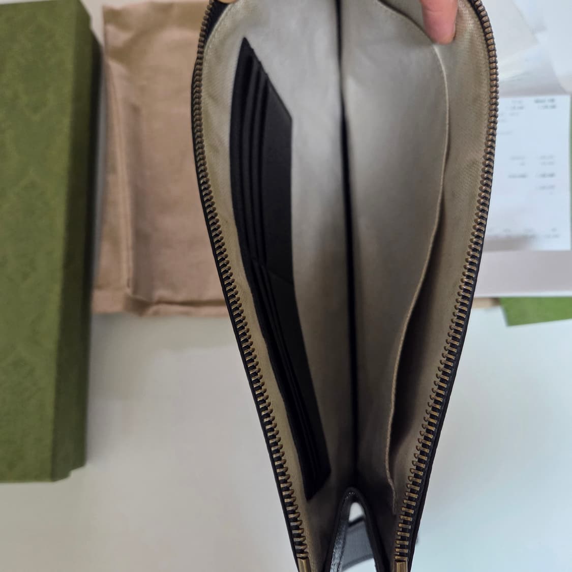 구찌 마몬트 블랙 레더 클러치백 풀박스 상품이미지6