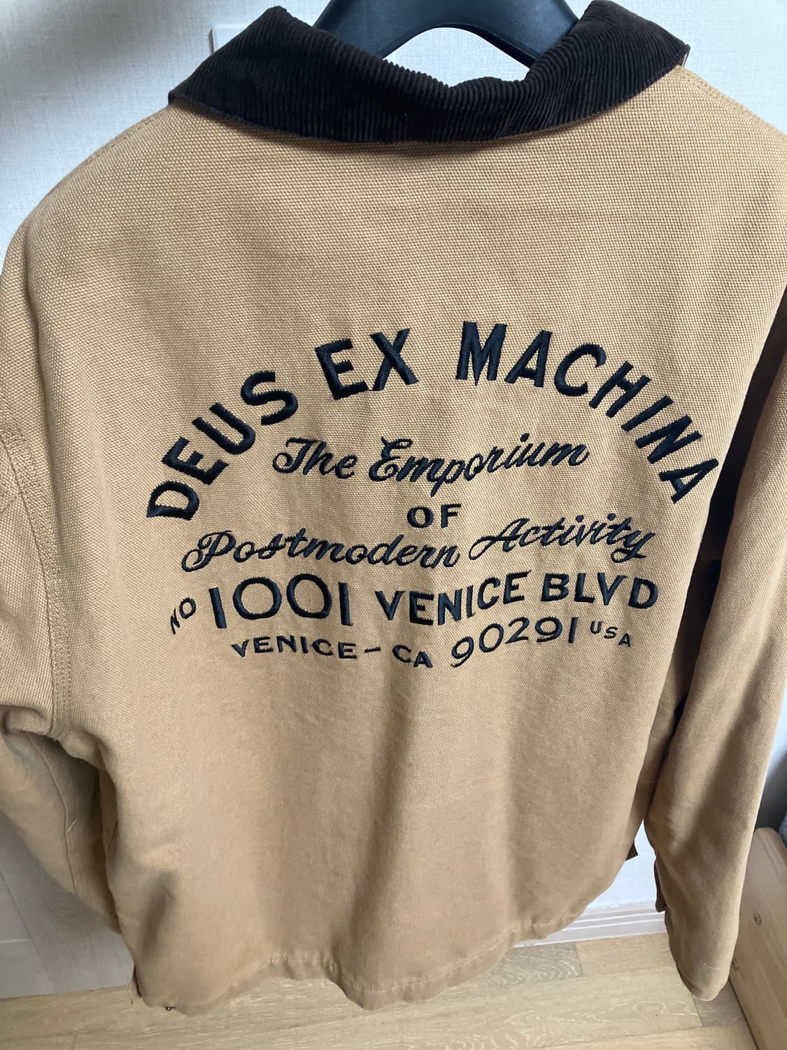 데우스 엑스 마키나 워크자켓 상품이미지2