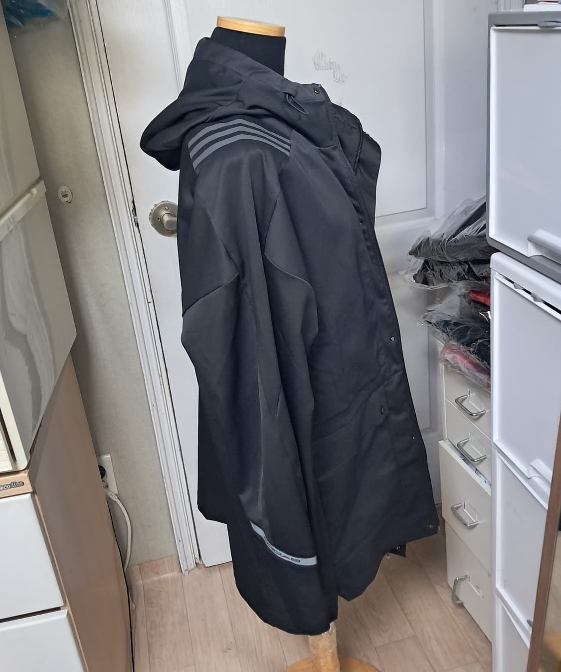 아디다스 블랙 3선 점퍼 자켓100(거의 새제품) 상품이미지5