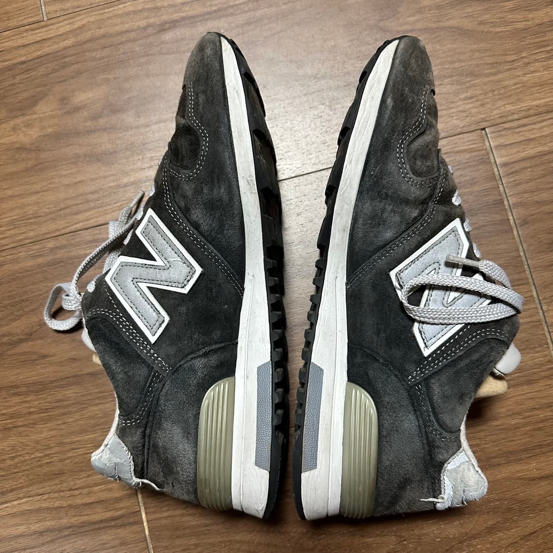 뉴발란스 1400 네이비 285 상품이미지10