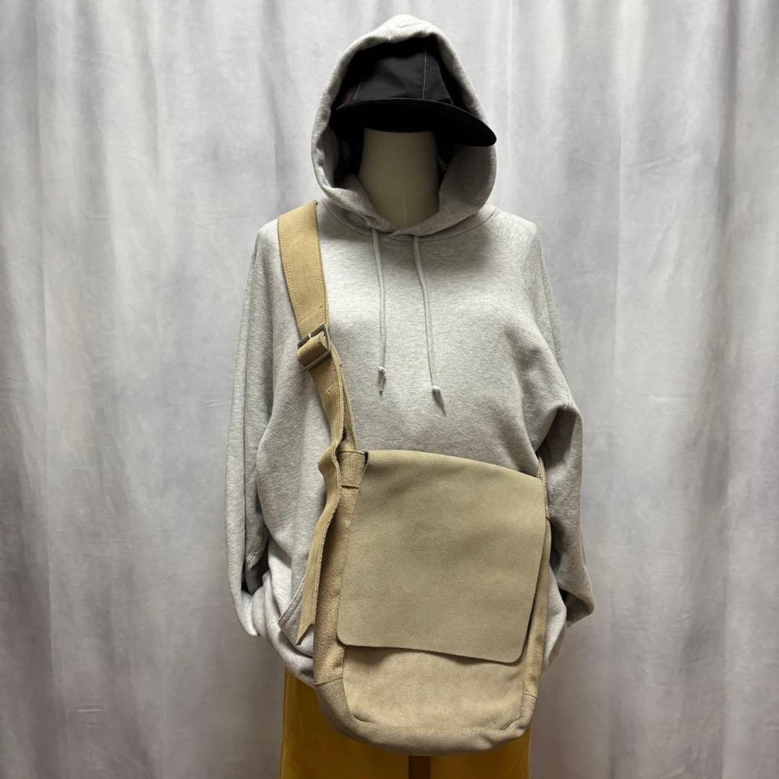 요시다 포터 스웨이드 숄더백 상품이미지5