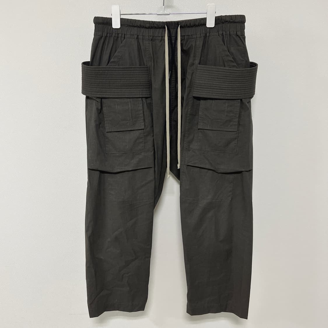 릭오웬스 22SS 다크쉐도우 태권도 카고 크롭 팬츠 다크 더스트 상품이미지2