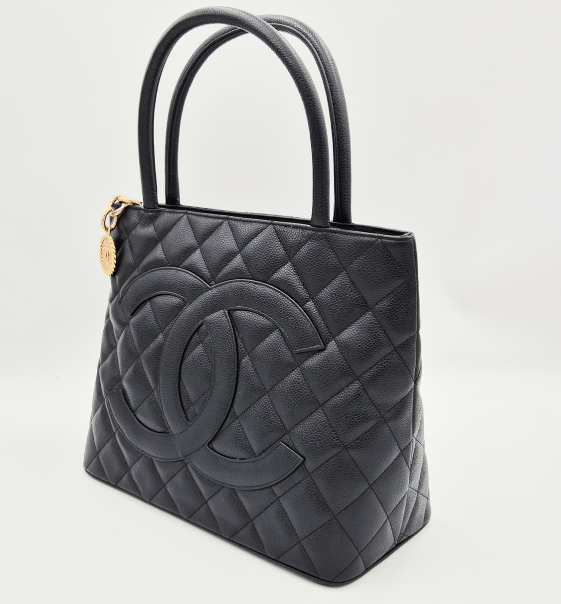 샤넬 코인백 캐비어 블랙 토트백 상품이미지5