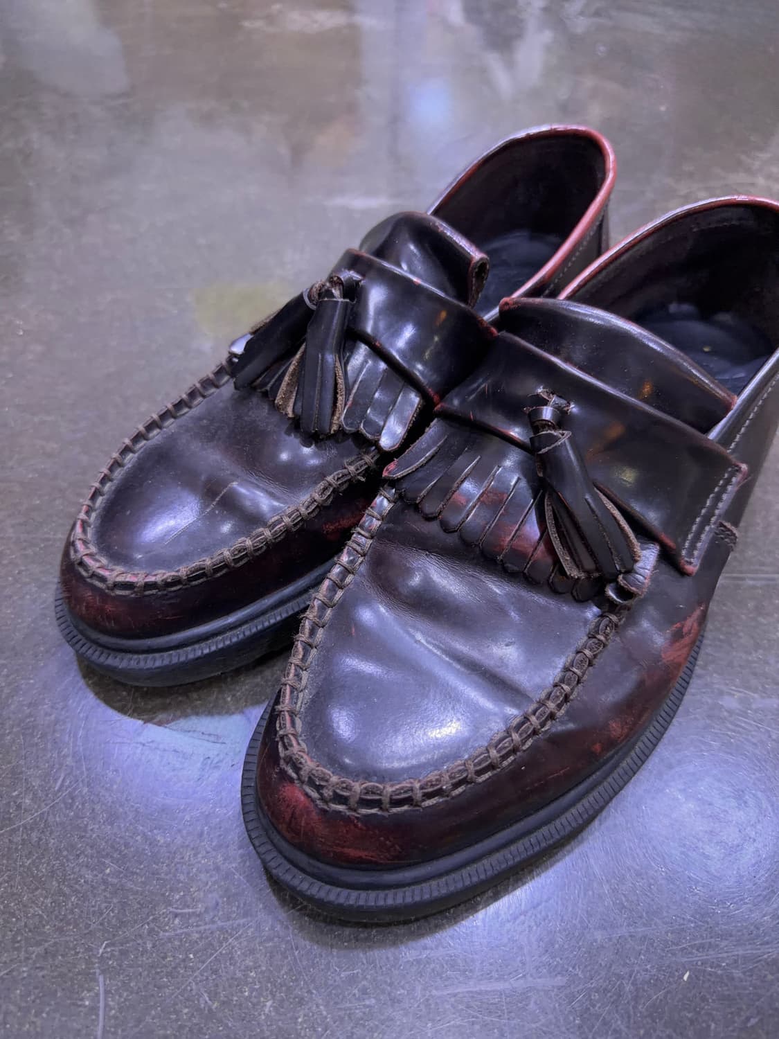 닥터마틴 아드리안 테슬 로퍼 체리레드 250 상품이미지2