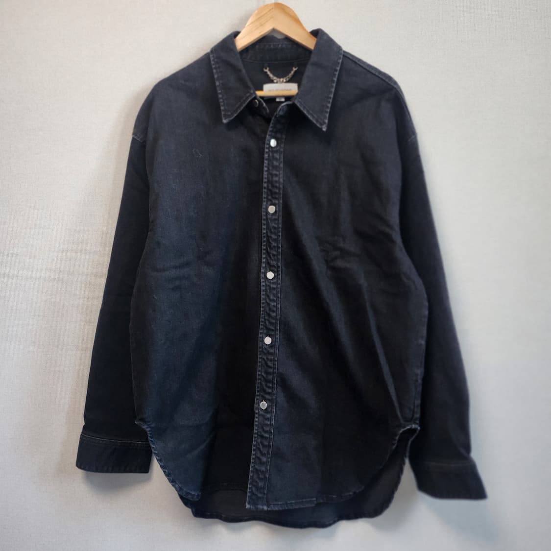 [105] 우영미 솔리드옴므 흑청 데님 자켓 셔츠 상품이미지1