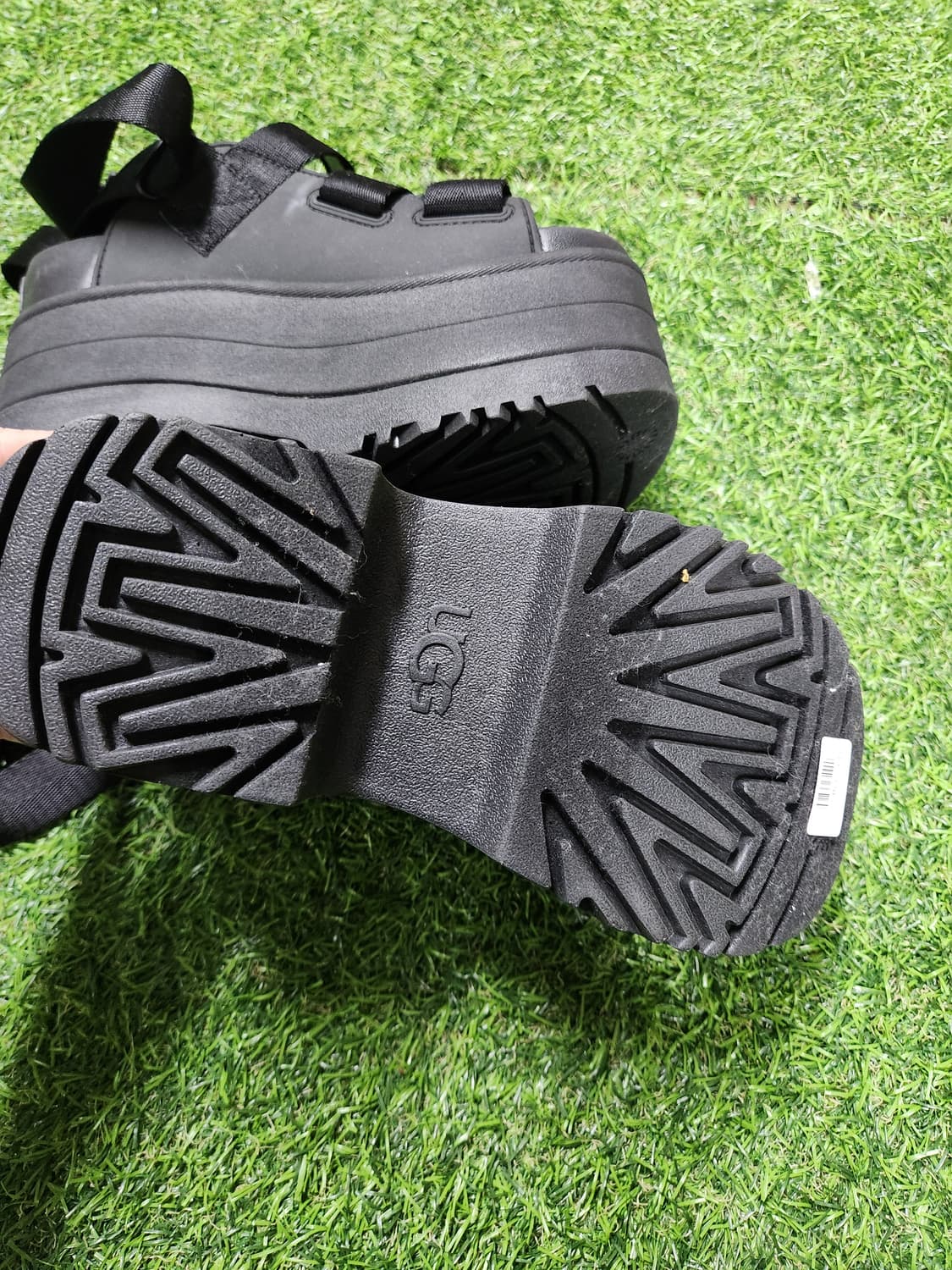 UGG 플랫폼 샌들 블랙 / 12cm 키높이 힙템🔥 상품이미지3
