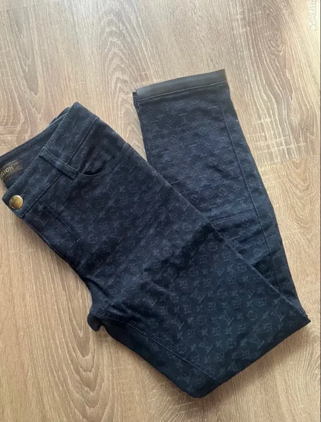 루이비통 모노그램 패턴 데님수트(코튼/디테일-레더)34 사이즈-해외발송 상품이미지8