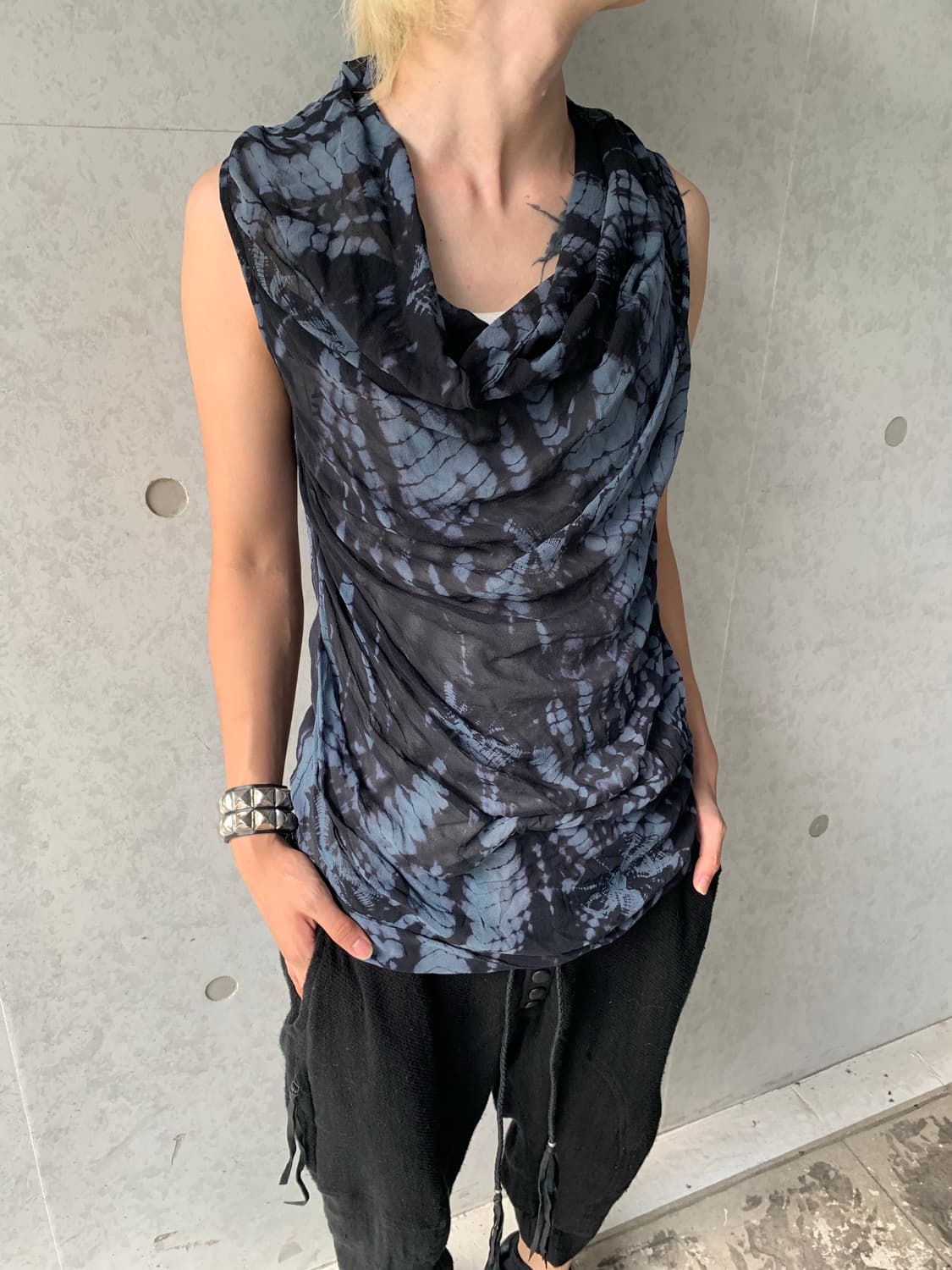 All Saints blue python drape sleeveless 상품이미지1