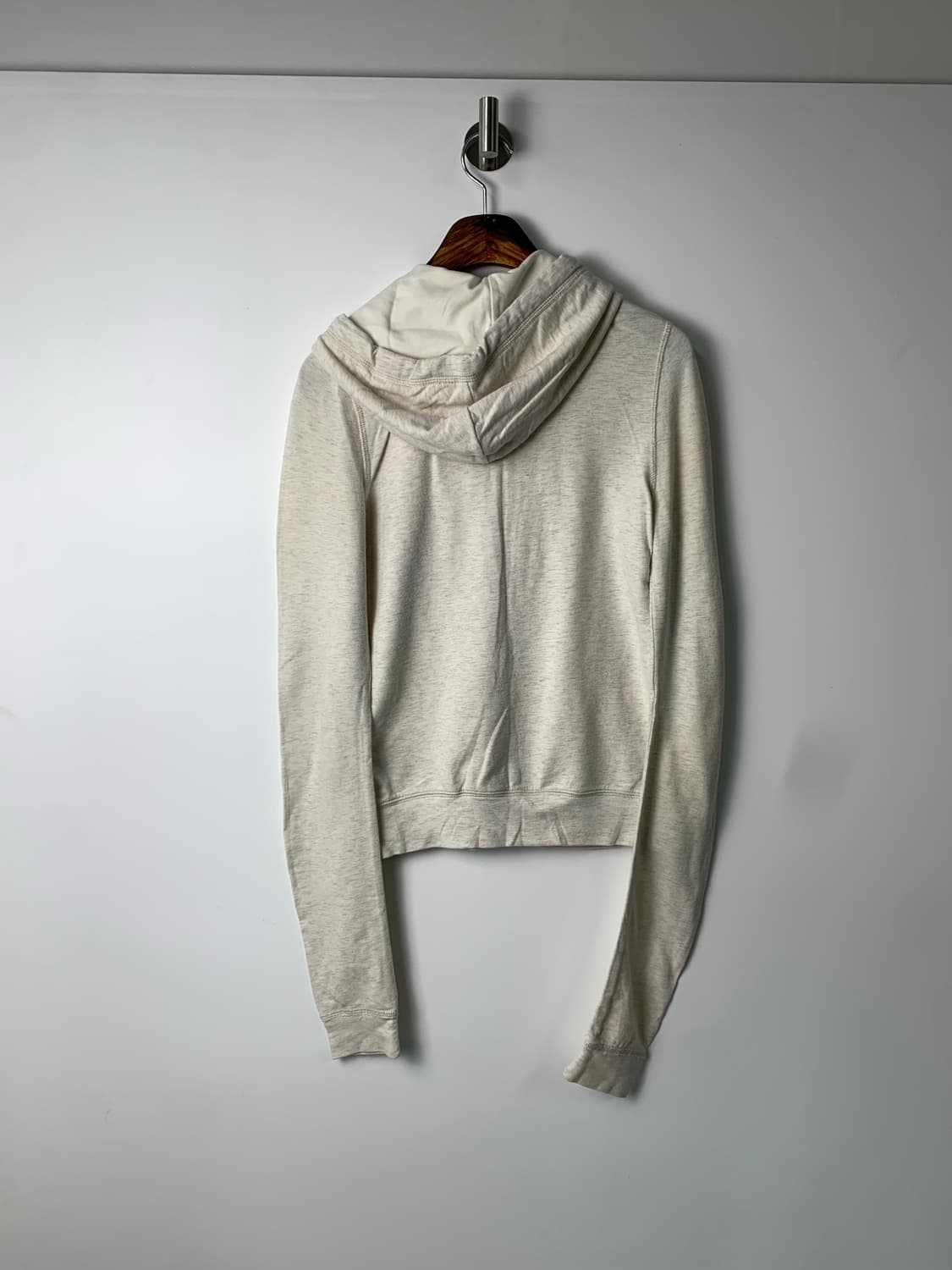 아베크롬비 y2k 와투케 화이트 딱붙 후드집업 상품이미지3